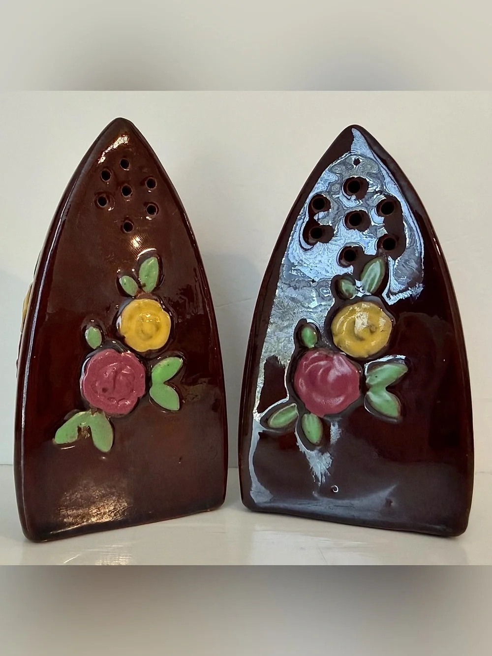 Vintage Japan Flat Iron Salt & Pepper Shakers Retro Kitchen Decor